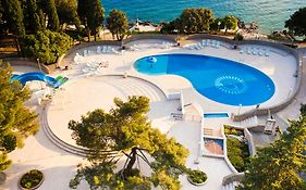 Hotel Dražica - Hotel Resort Dražica